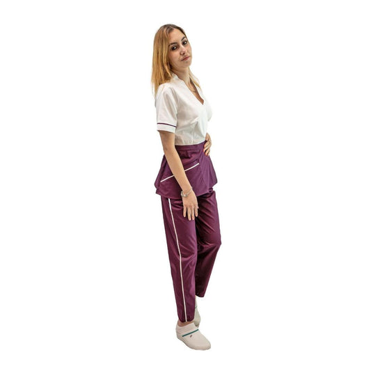 Costum medical cu bluză petrecută și pantaloni conici cu dungă