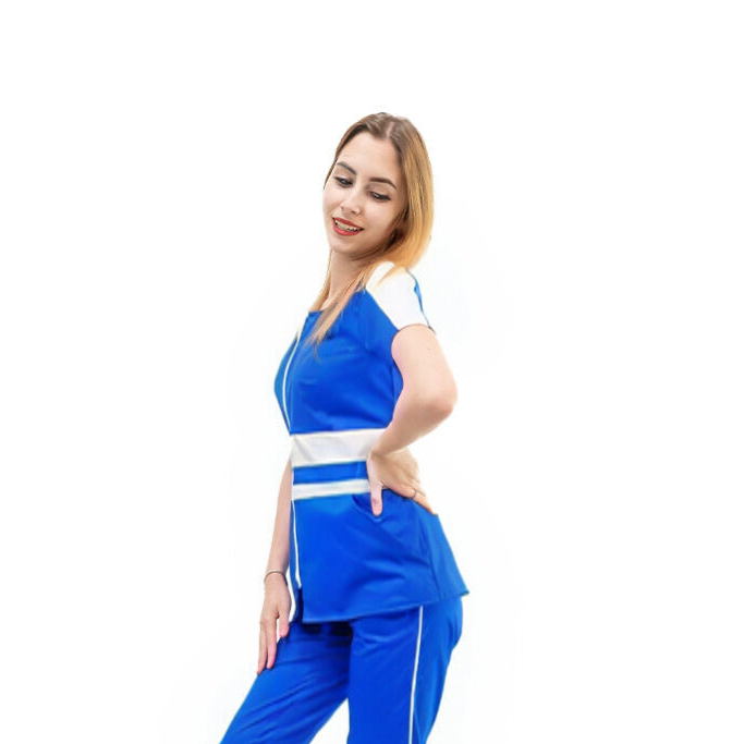 Bluză medicală cu fermoar, albastru baby blue cu decolteu rotund și detalii contrast in talie si pe mâneci